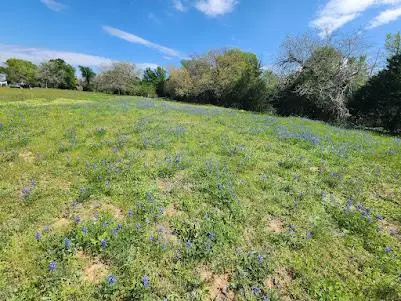 000 Fm 812 Rd, Cedar Creek, TX 78612