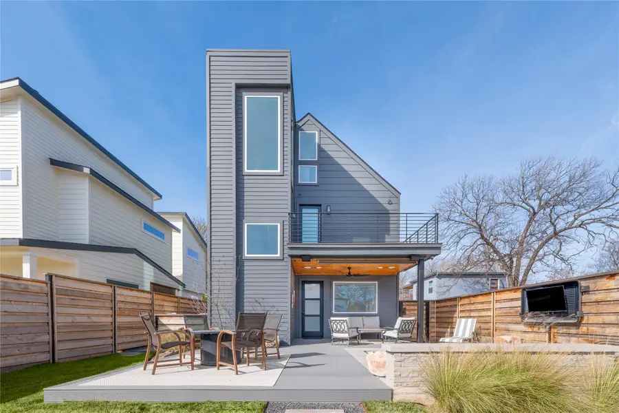 2004 Chestnut Ave #1, Austin, TX 78722 - #3