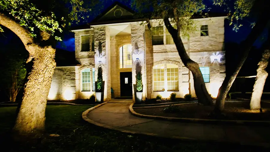 137 Roberts Cir, Georgetown, TX 78633 - #2