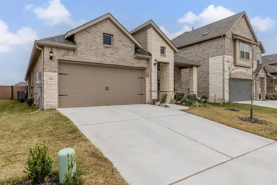 116 Raleigh Dr, Georgetown, TX 78633 - Image #2