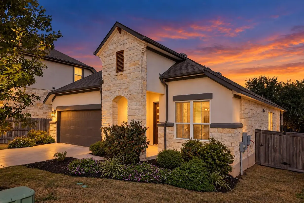 621 Pinnacle View Dr, Georgetown, TX 78628 - #1