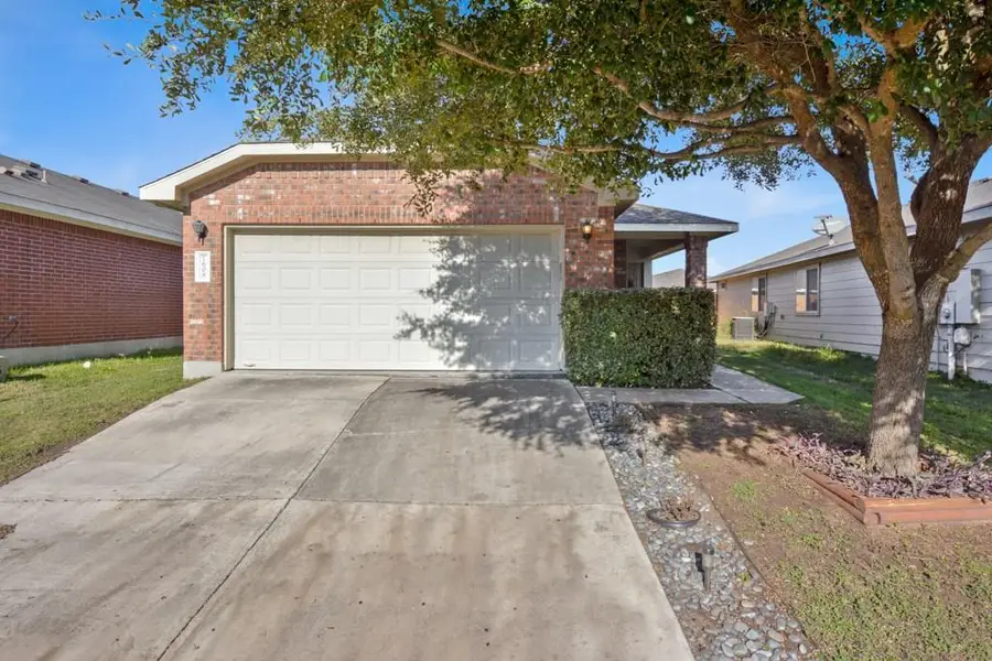 7608 Cayenne Ln, Austin, TX 78741 - #2