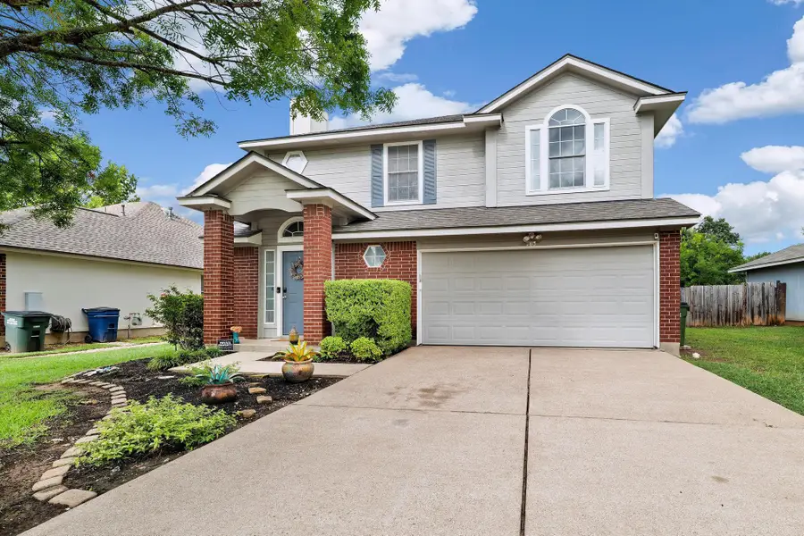 703 Sparkling Brook Ln, Leander, TX 78641 - #2
