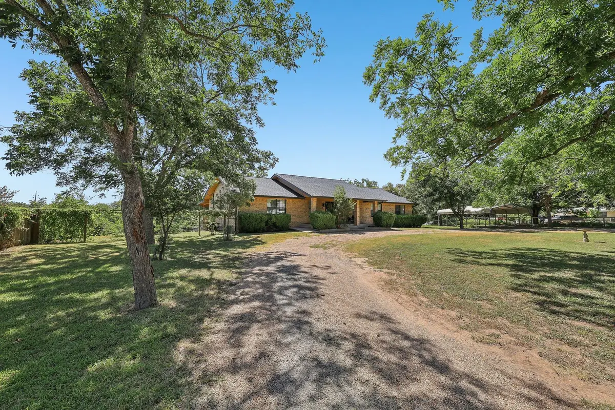 504 Perkins St, Bastrop, TX 78602 - #1