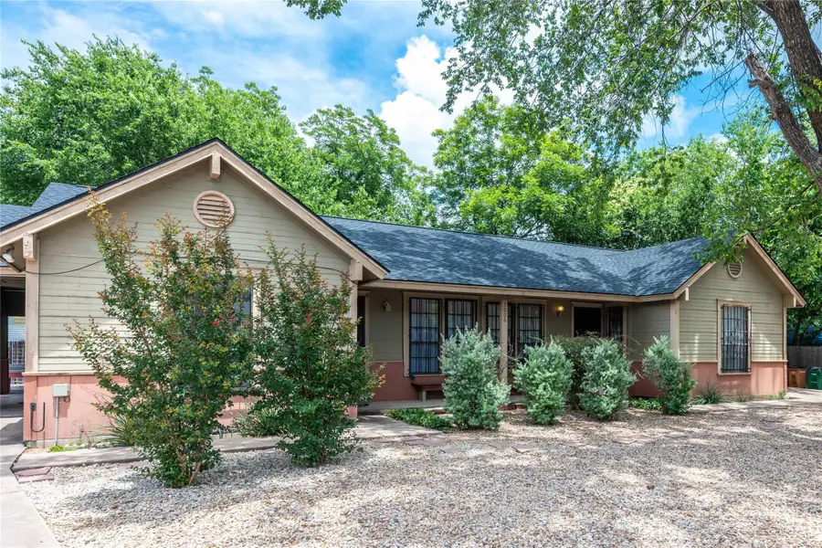 5006 Sara Dr, Austin, TX 78721 - #2