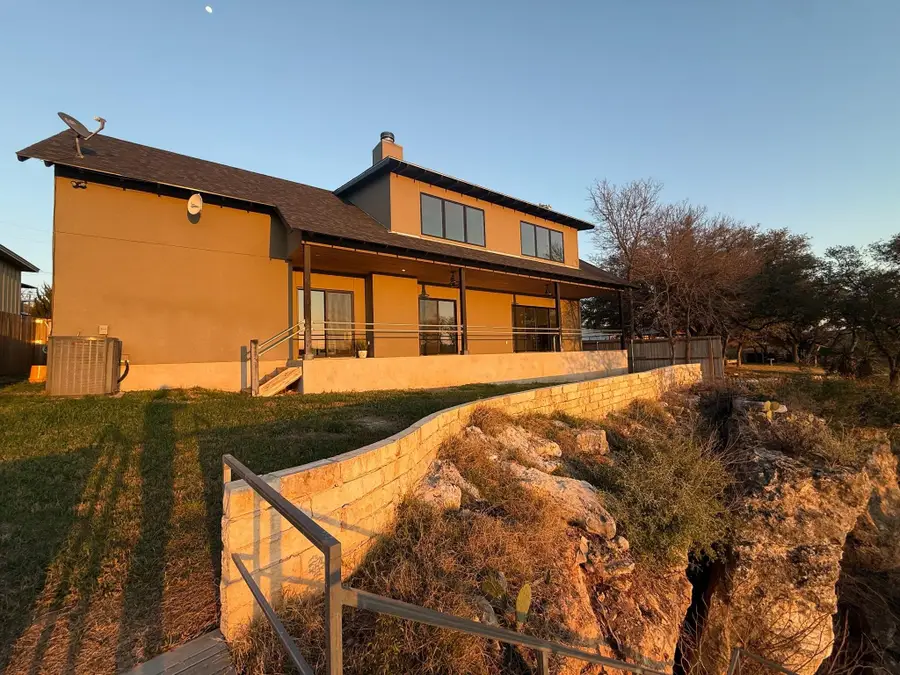 24423 Pedernales Dr, Spicewood, TX 78669 - #2