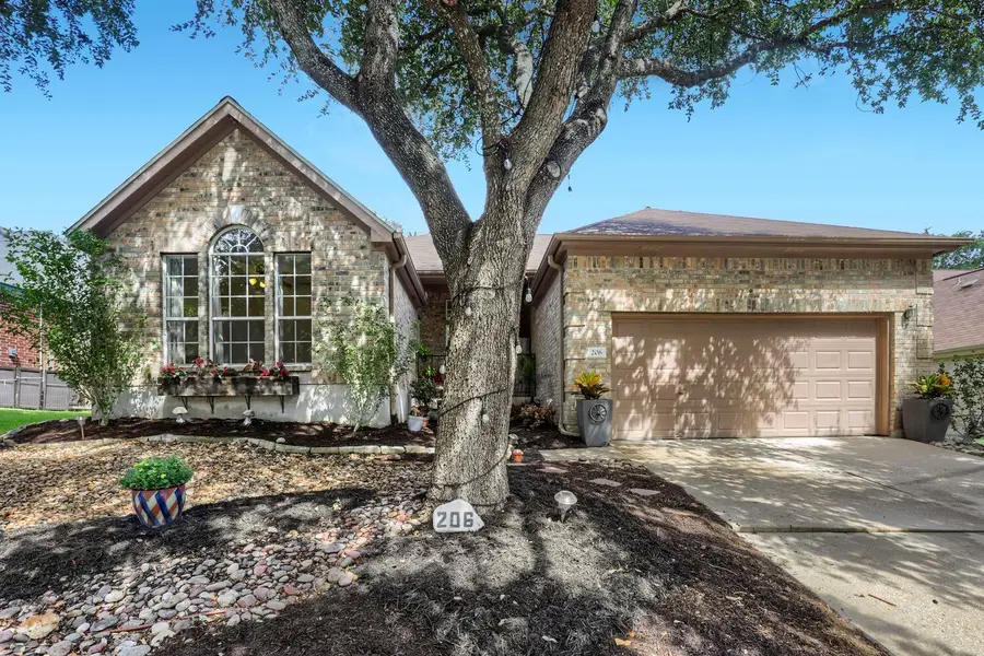 206 Gann St, Georgetown, TX 78626 - #3