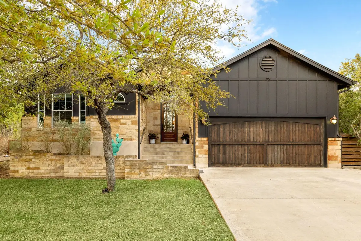 2 Crooked Arrow Ct, Wimberley, TX 78676 - #1