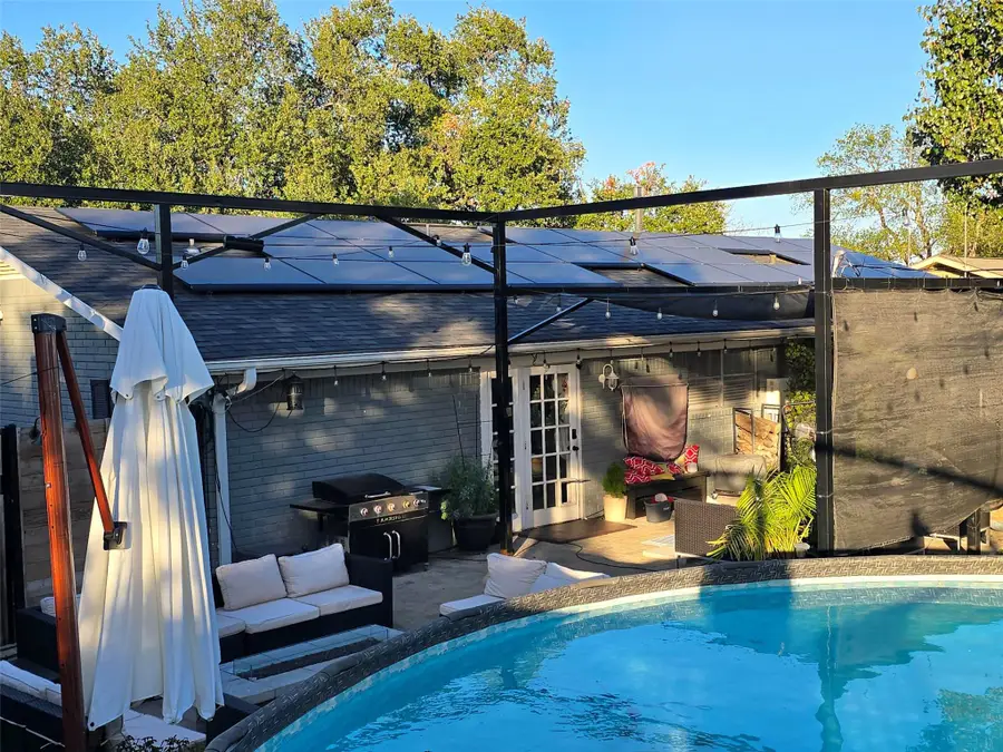 1908 Dawn Dr, Georgetown, TX 78628 - Image #3