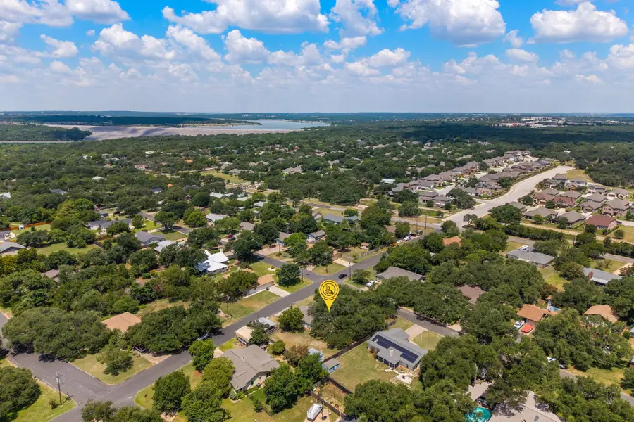 201 Pecan Ln, Georgetown, TX 78628 - #2