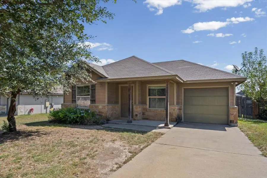 612 Amber Ln, Jarrell, TX 76537 - #2