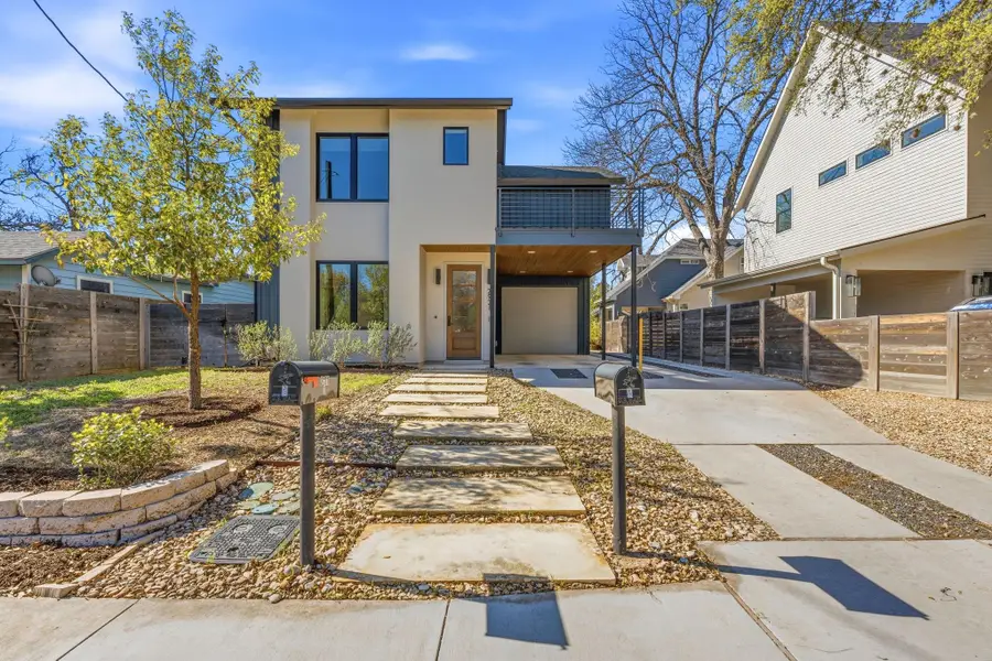2921 Lyons Rd #1, Austin, TX 78702 - #2