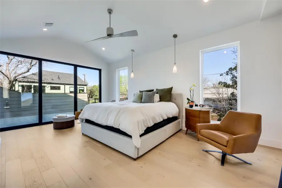 4600 Gillis St, Austin, TX 78745 - #3