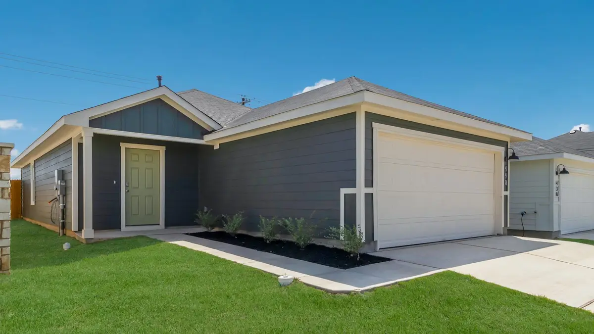 220 Garcia St, Buda, TX 78610 - #1