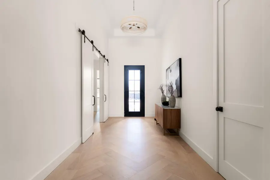 332 Seneca Dr, Austin, TX 78737 - #2