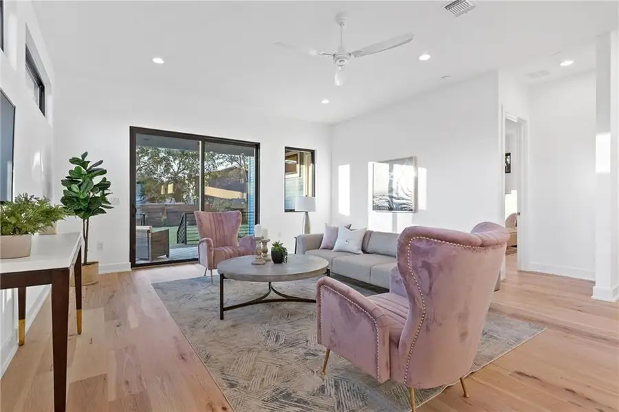 1004 Lott Ave, Austin, TX 78721 - #3