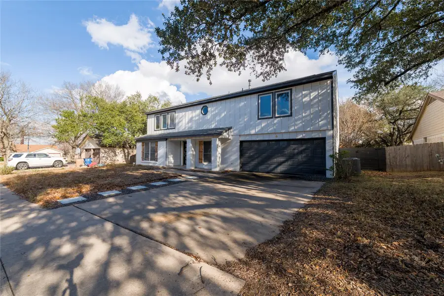 11805 Hyacinth Dr, Austin, TX 78758 - Image #2