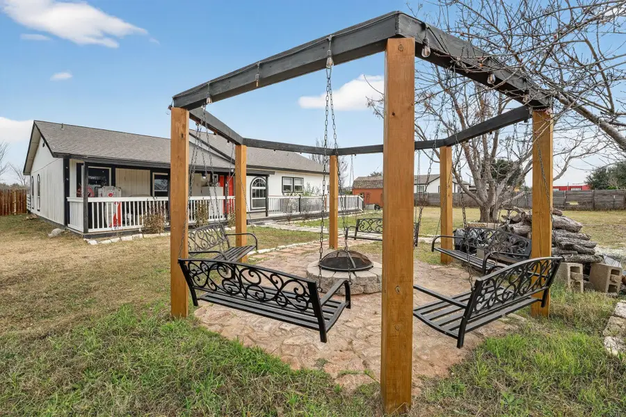 174 Monroe King Ln, Elgin, TX 78621 - #3