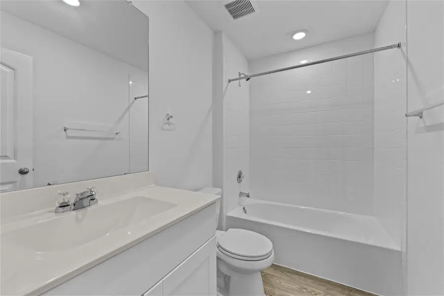 314 Boatman Cv, Seguin, TX 78155 - #3