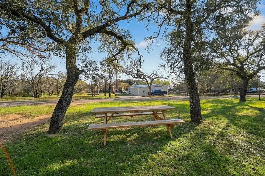 108 Monte Vista Dr, Burnet, TX 78611 - Image #3