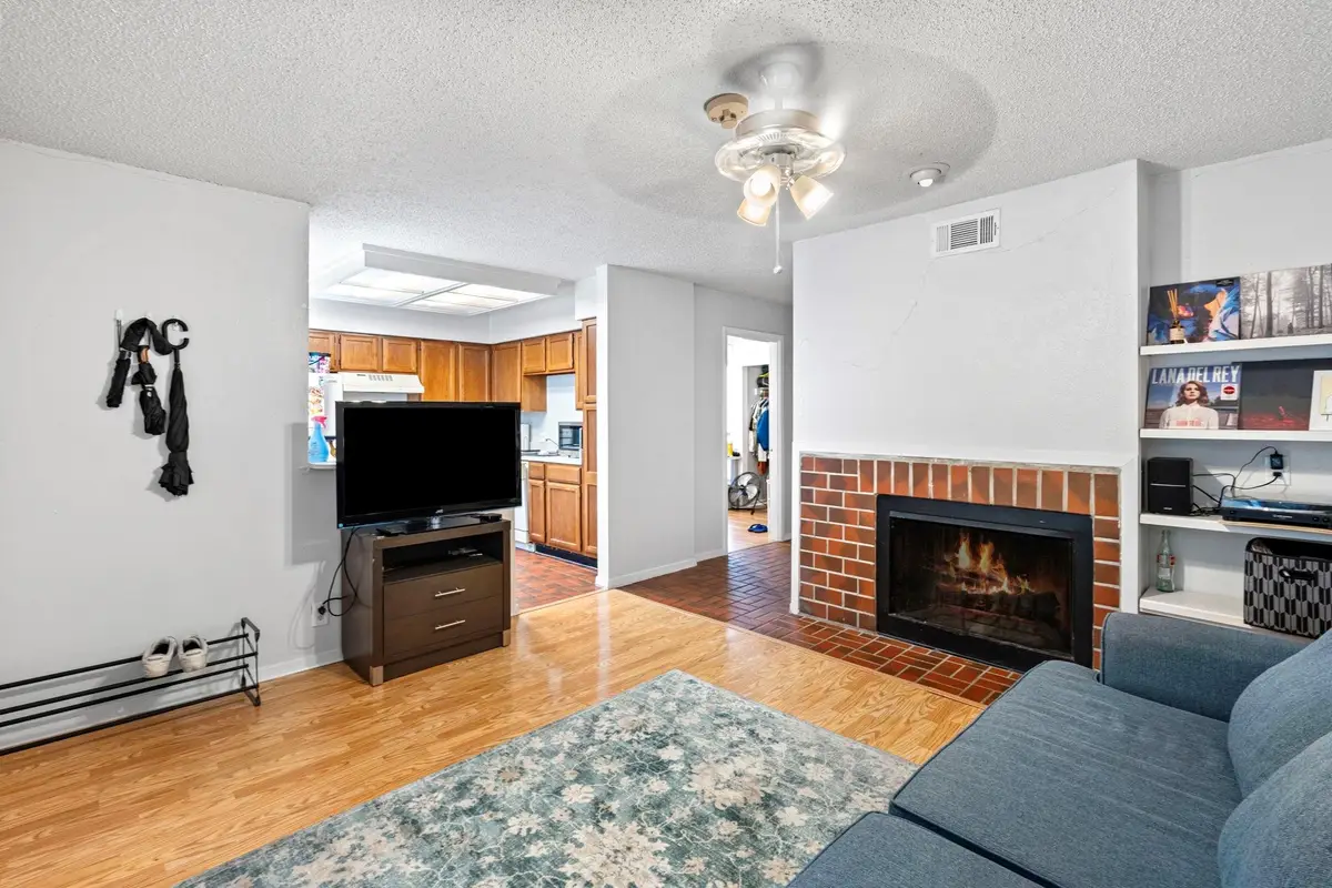 2110 Rio Grande St #207, Austin, TX 78705 - Image #1