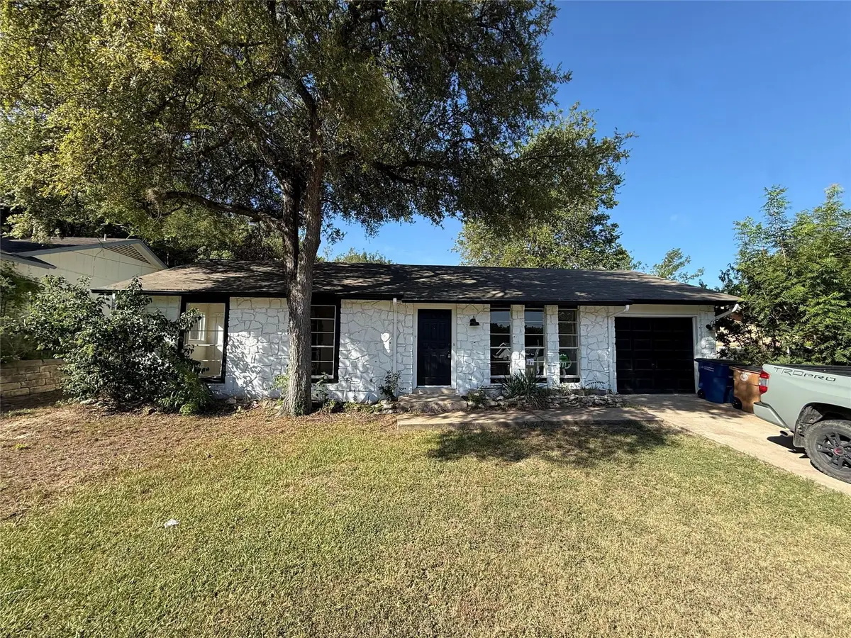 3401 Thomas Kincheon St, Austin, TX 78745 - #1