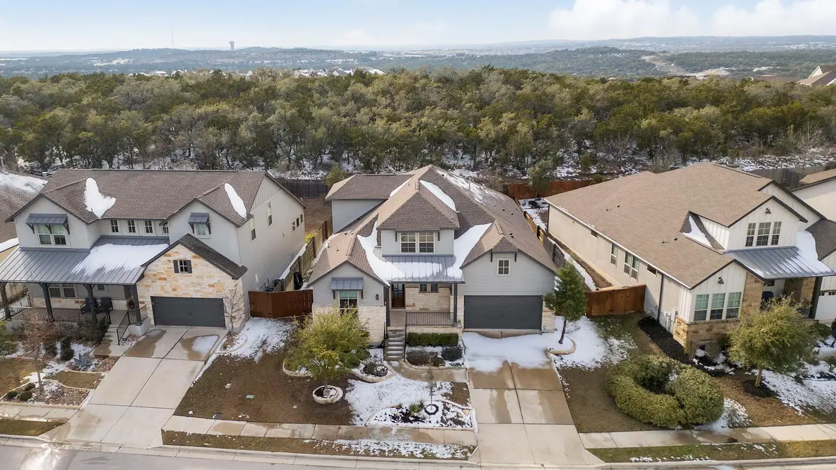 592 Dayridge Dr, Dripping Springs, TX 78620 - Image #1
