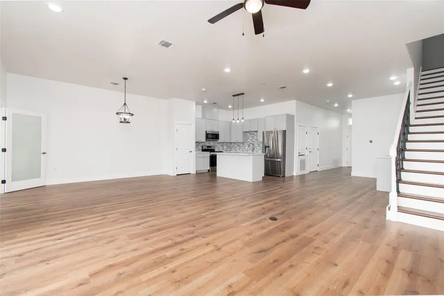 121 Calvin Smith Ln #A & B, Jarrell, TX 76537 - #3
