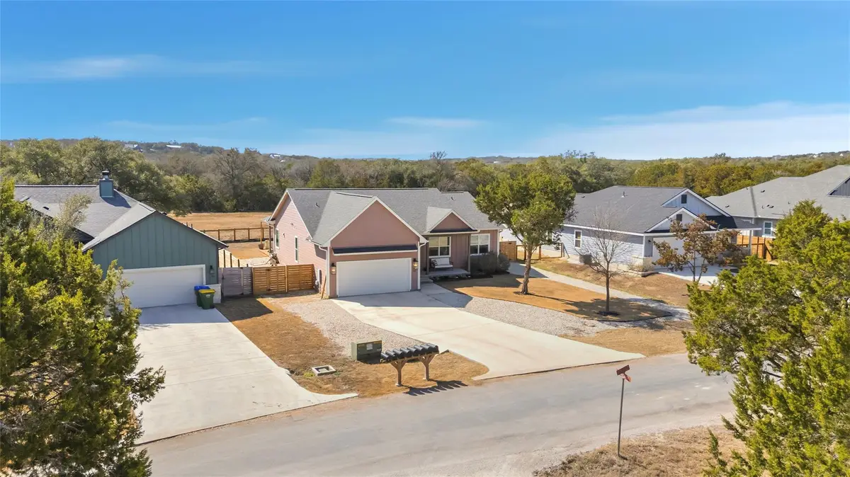 32 Acacia Dr, Wimberley, TX 78676 - #1