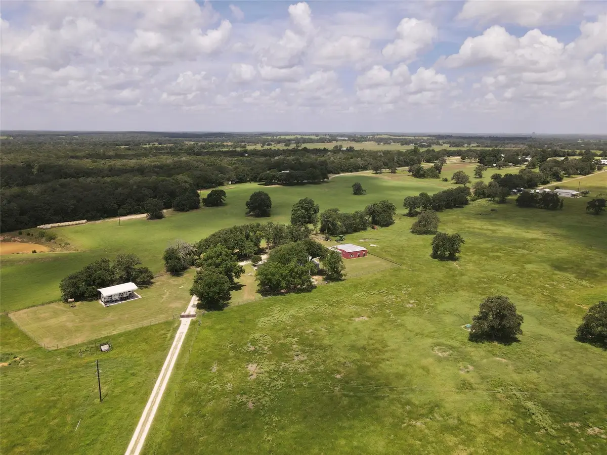 11009 Hwy 77 Highway, Lexington, TX 78947 - #1