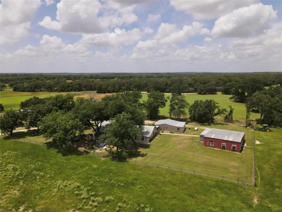 11009 Hwy 77 Highway, Lexington, TX 78947 - #2