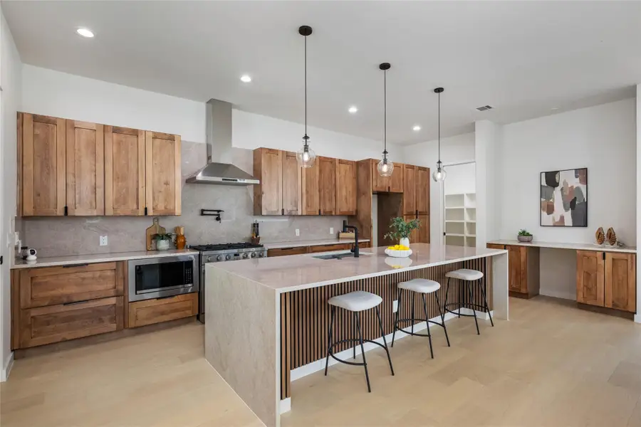 4324 Airport Blvd #B, Austin, TX 78722 - #3