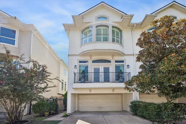 5719 Maxie St, Houston, TX 77007