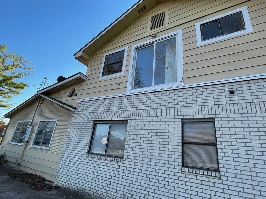 613 Central Texas Expy #A, B & C, Lampasas, TX 76550 - Image #3