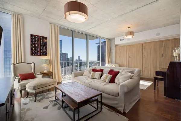 360 Nueces St #2509, Austin, TX 78701