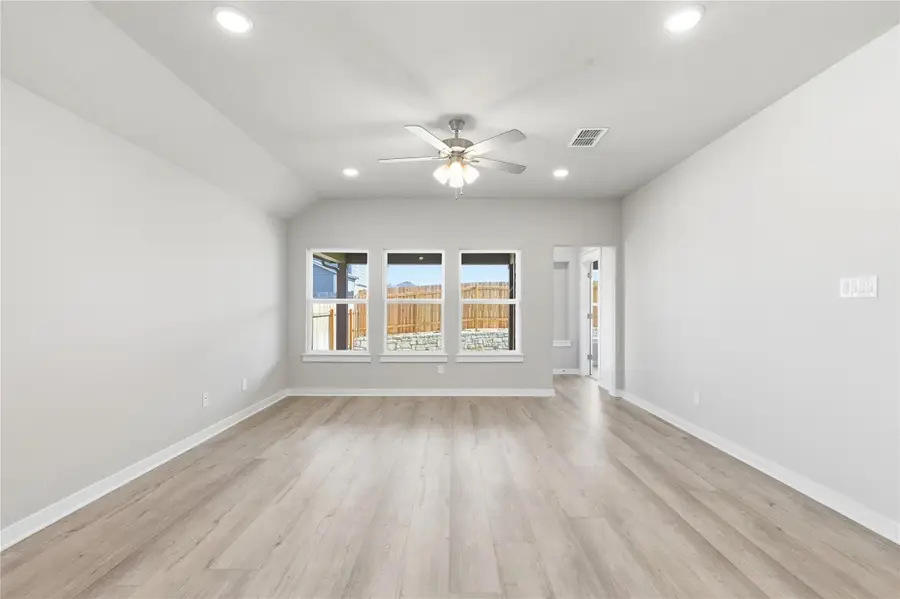 204 Hazy View Rd, San Marcos, TX 78666 - #3