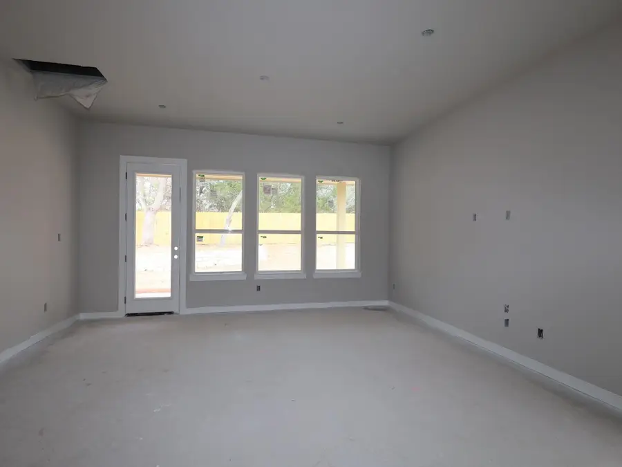 116 Norway Spruce St, Dripping Springs, TX 78620 - #2