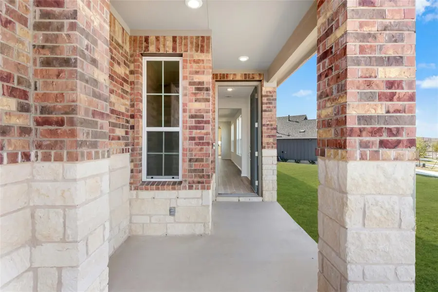 706 Livewater Cv, Georgetown, TX 78633 - Image #2
