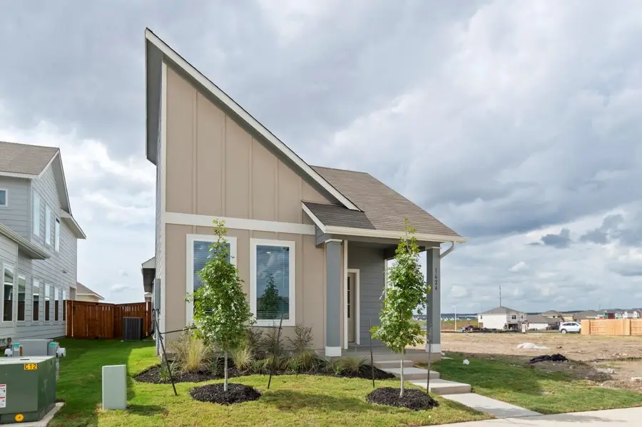 1624 Esplanade Pkwy, San Marcos, TX 78666 - Image #3