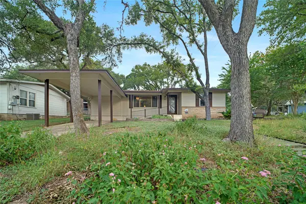 107 Mandalay Ln, San Marcos, TX 78666