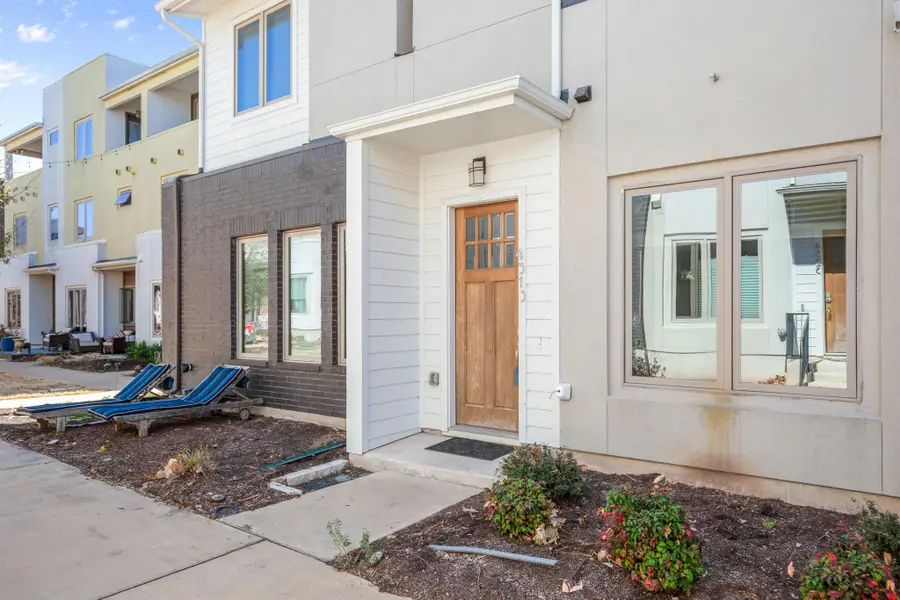 4513 Kocurek St, Austin, TX 78723 - #2