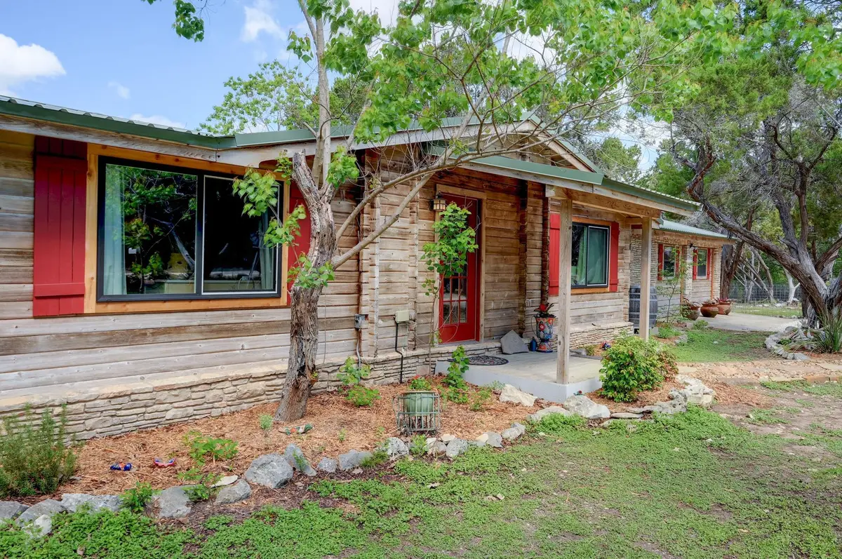 900 Box Canyon Rd, Wimberley, TX 78676 - #1