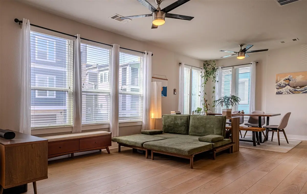 2012 Dinsdale Ln, Austin, TX 78741 - #1