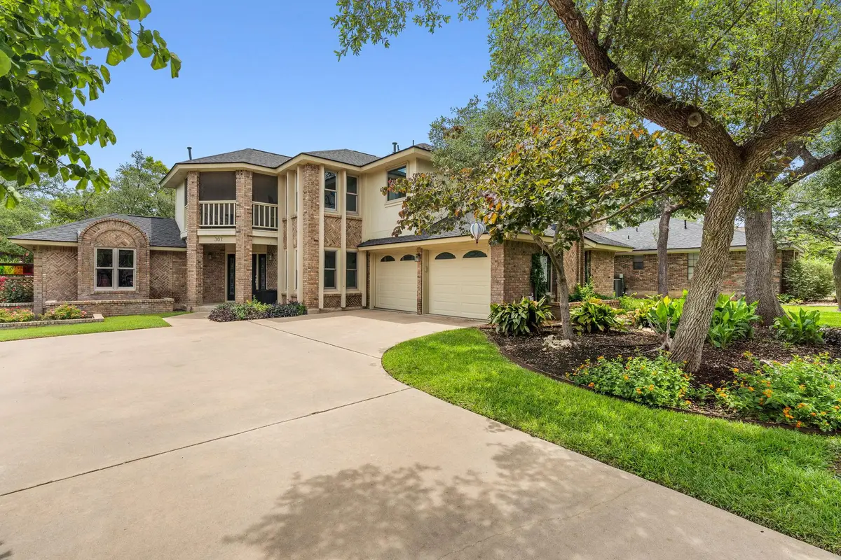307 S Ridge Cir, Georgetown, TX 78628 - #1