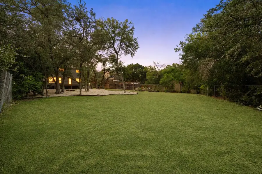7819 Palacios Dr, Austin, TX 78749 - #2