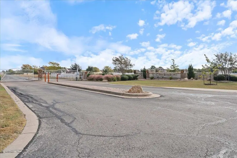 210 Stephanie Cv, Georgetown, TX 78626 - Image #2