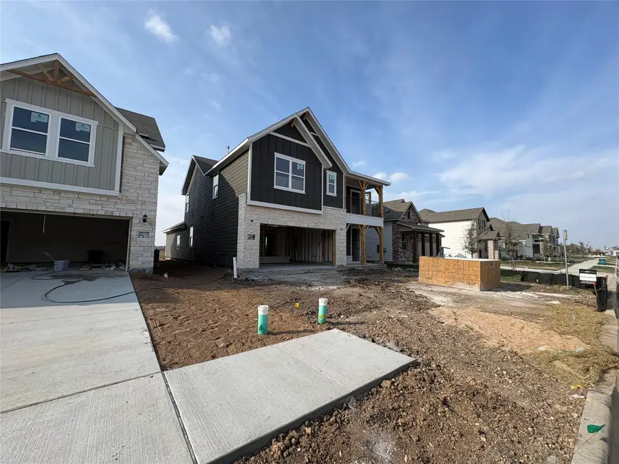 316 Willow Heights Dr, Hutto, TX 78634 - Image #2