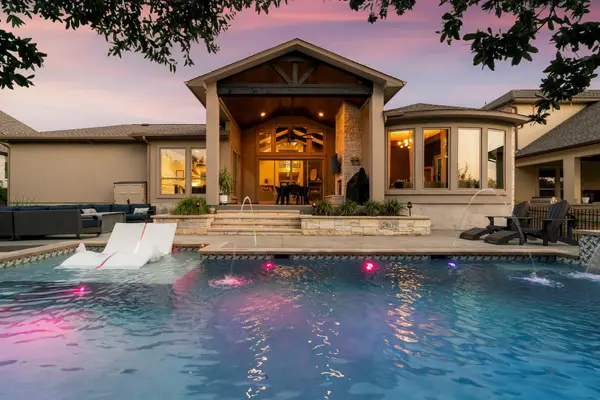 443 Two Creeks Ln, Austin, TX 78737