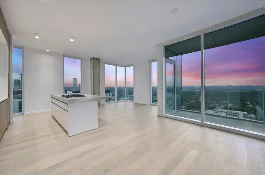 313 W 17th St #2105, Austin, TX 78701 - #3