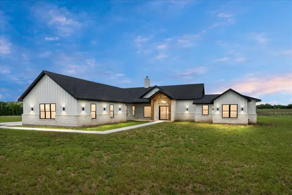 1754 County Road 146 Rd, Georgetown, TX 78633